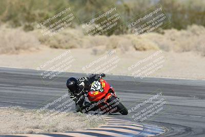 media/Dec-07-2025-CVMA (Sun) [[3e7d2de5dc]]/Race 9-Formula UL Shootout/